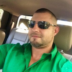 Meet your Posher, Tango